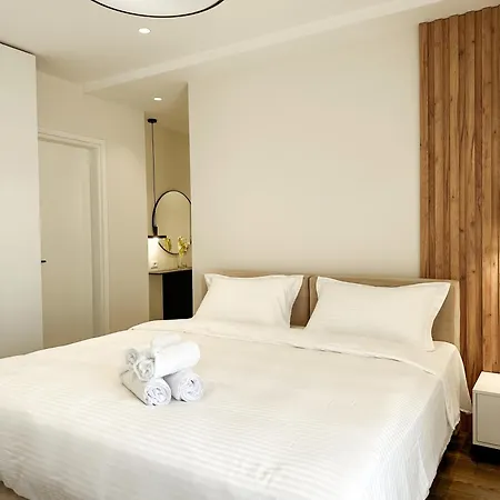 Manier Apartment Tirana